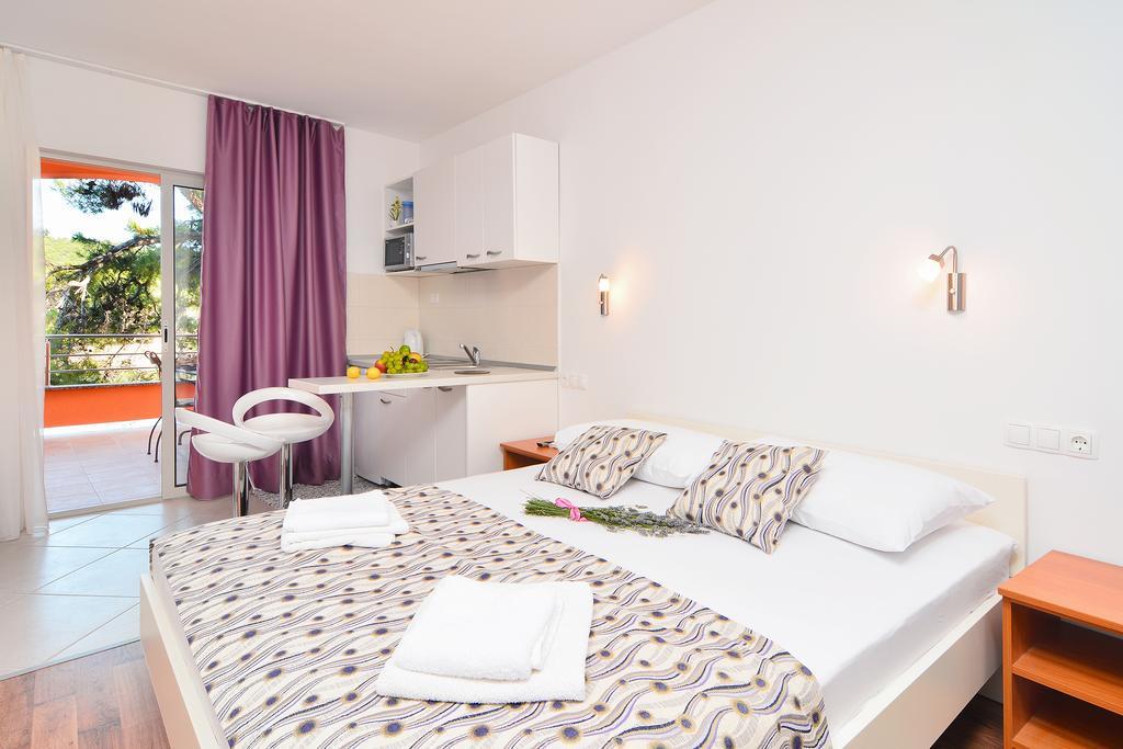 Apartments Juka Hvar Town Oda fotoğraf